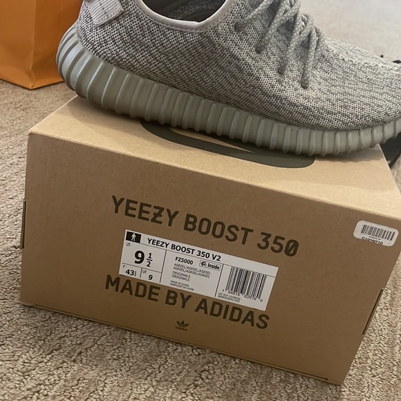 Yeezy Boost 350 Moonrock